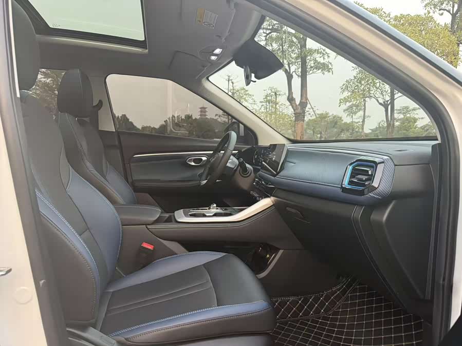GAC Trumpchi GS3 2025 car image #10