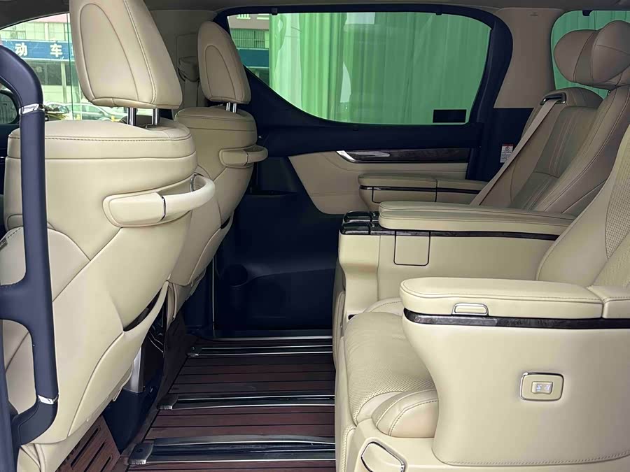 Toyota Alphard 2021 #10 Toyota Alphard 2021 car image #10