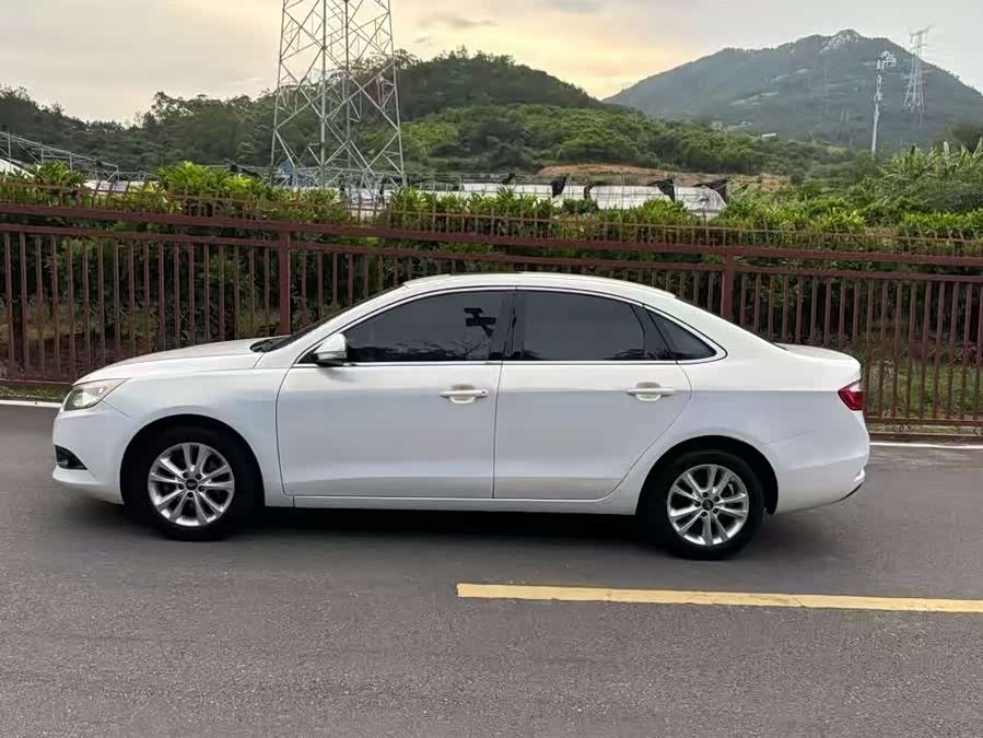 Chery Arrizo 7 2015 #10 Chery Arrizo 7 2015 immagine di auto #10