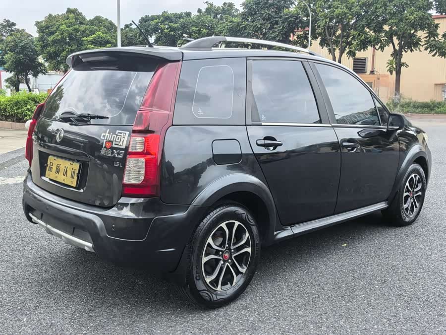 Forthing JOYEAR X3 2016 صورة سيارة #10