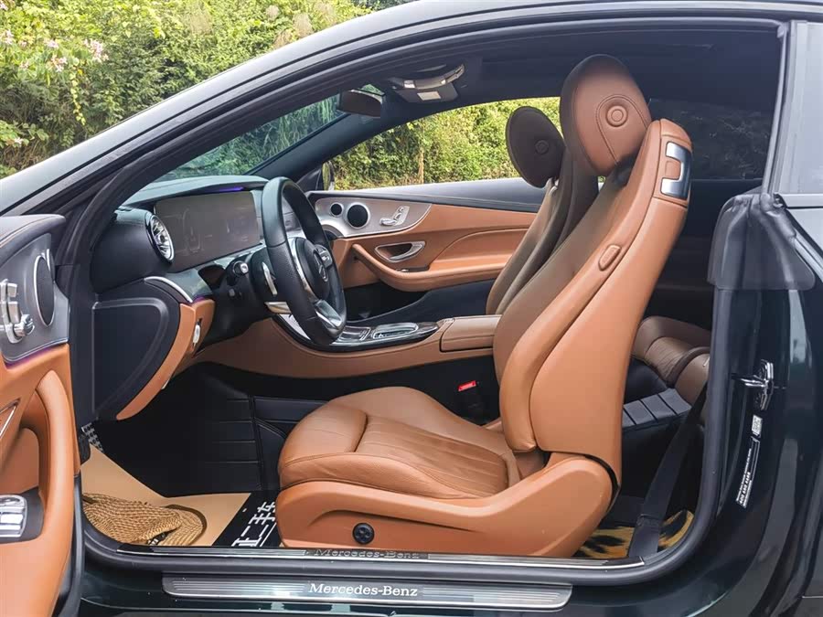 Mercedes-Benz E Class (Imported) 2020 immagine di auto #10