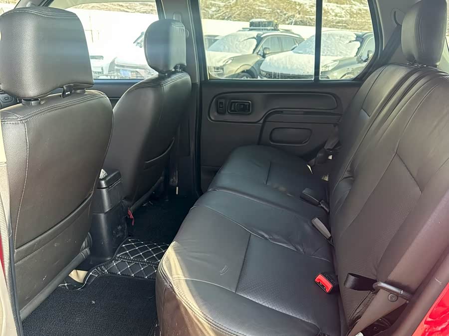 日产 日产帕拉丁 2014 汽车图片 #10