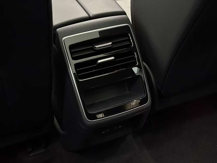 Volkswagen ID.7 Vizzion 2024 car image #10