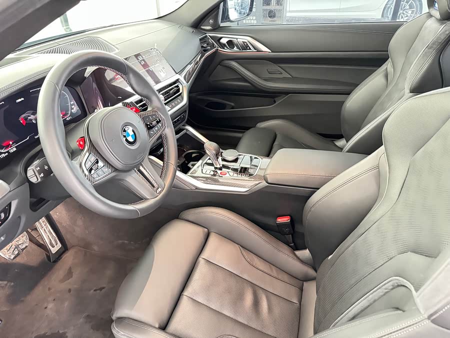 BMW M4 2023 imagen de coche #10