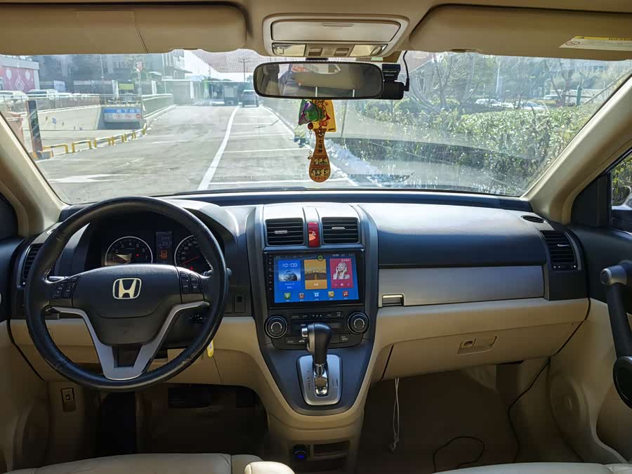 Honda CR-V 2010 car image #10