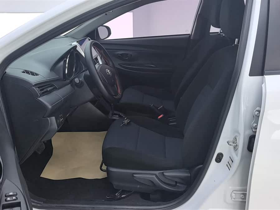 Toyota Yaris L Zhixiang 2019 صورة سيارة #10