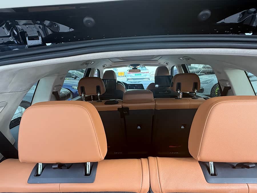 BMW X7 2019 #10 BMW X7 2019 car image #10