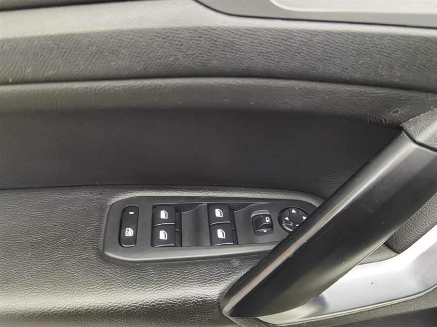 Peugeot 408 2016 car image #10
