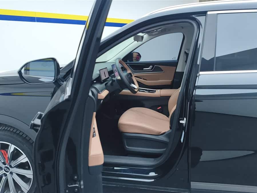 Chery Tiggo8L 2025 car image #10