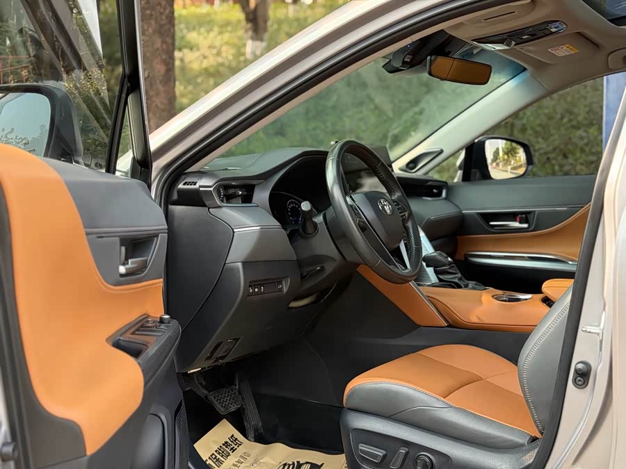 Toyota Venza 2023 immagine di auto #10