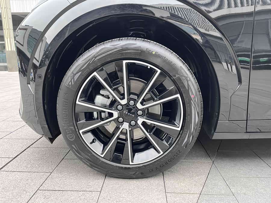 极氪 极氪X 2024 汽车图片 #10