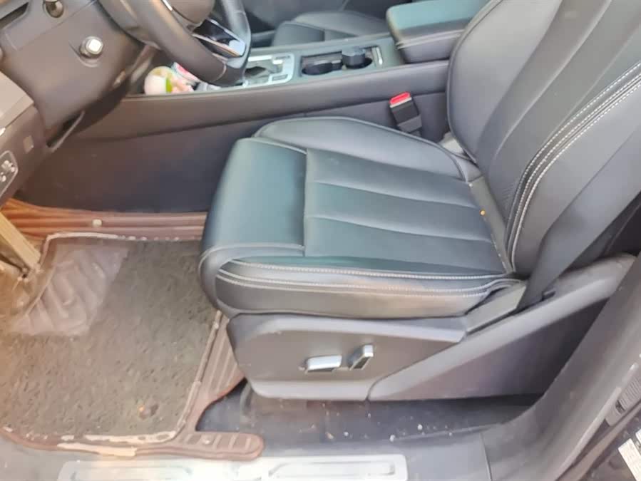 BYD Tang 2019 #10 BYD Tang 2019 car image #10