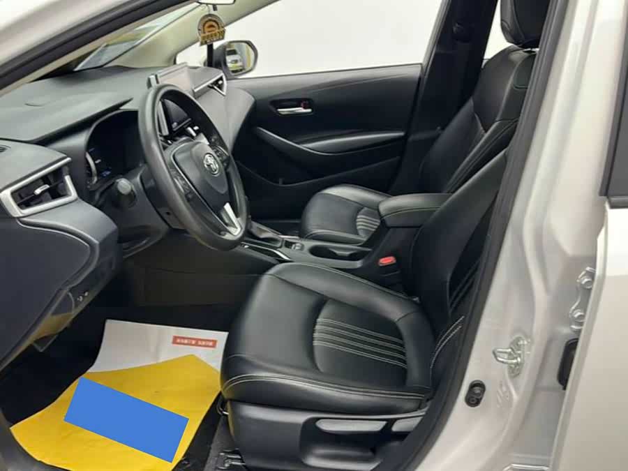 Toyota Corolla 2023 car image #10