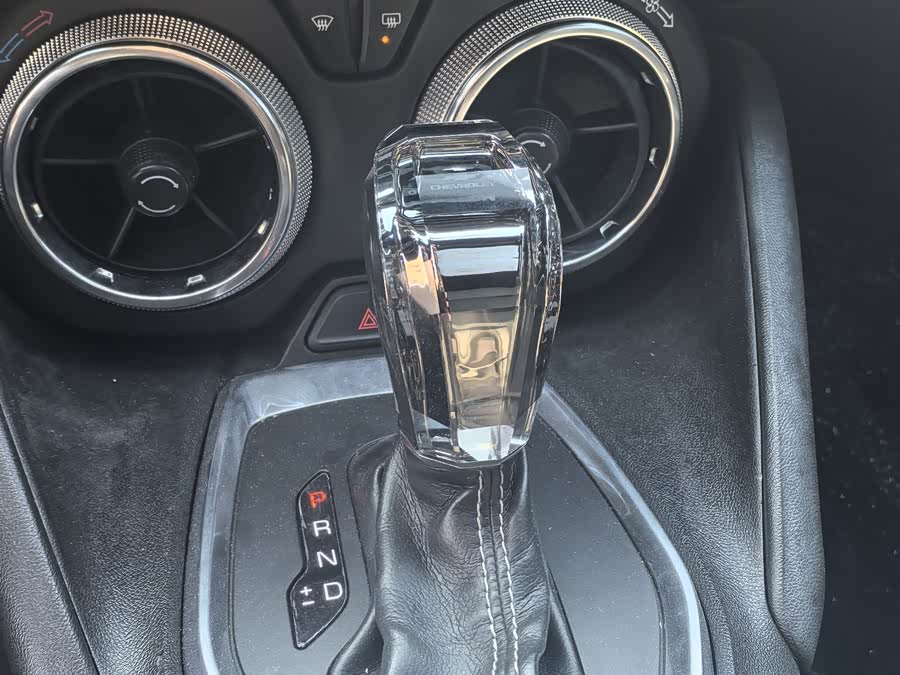 Chevrolet Camaro 2017 #10 Chevrolet Camaro 2017 car image #10