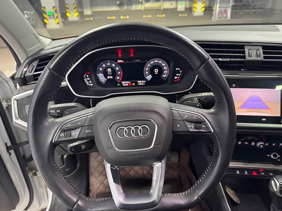 Audi Q3 2021 #10 Audi Q3 2021 car image #10