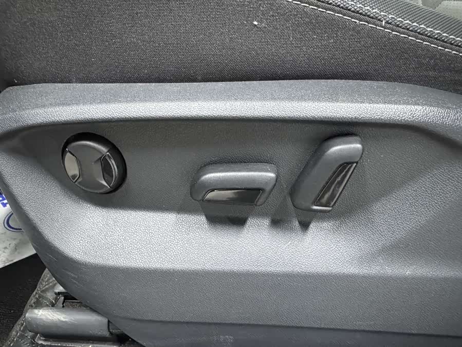 Volkswagen Tayron 2023 #10 Volkswagen Tayron 2023 immagine di auto #10