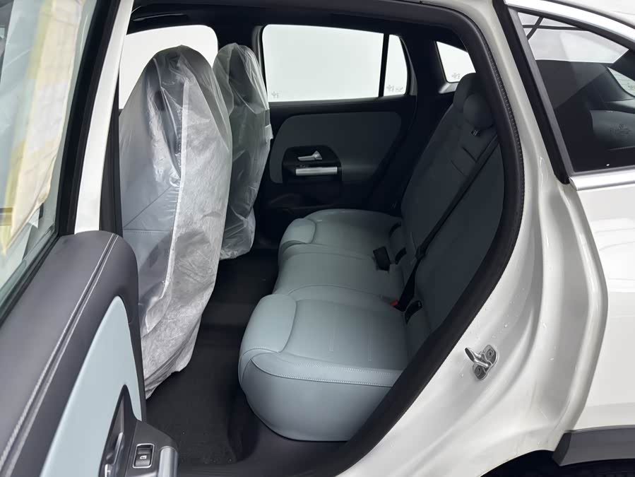 Mercedes-Benz EQA Class 2025 #10 Mercedes-Benz EQA Class 2025 immagine di auto #10