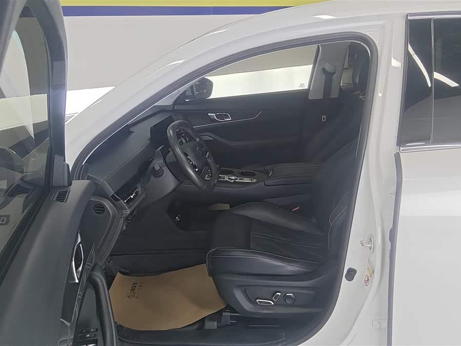 Changan UNI-K iDD 2023 #10 Changan UNI-K iDD 2023 car image #10