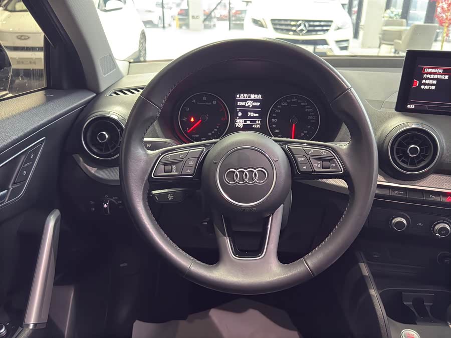 Q2L 2019 car image #10