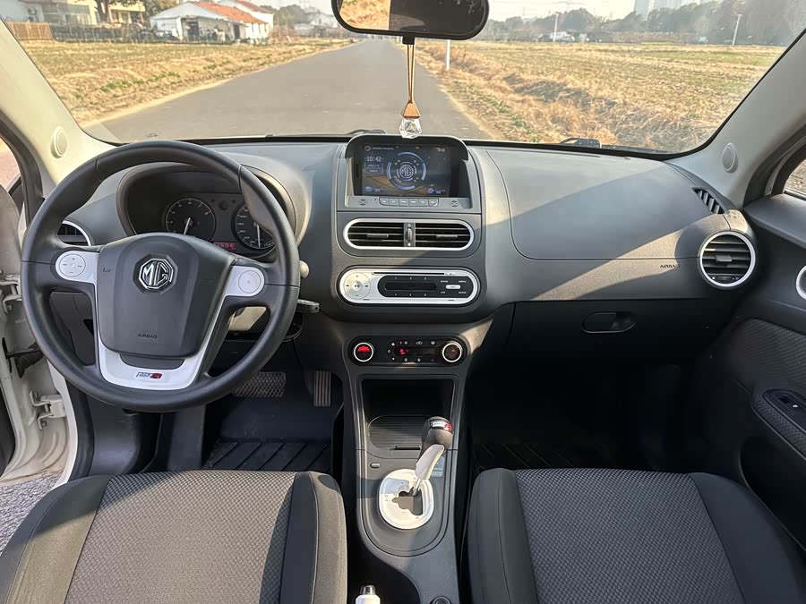 MG 3 2012 car image #10