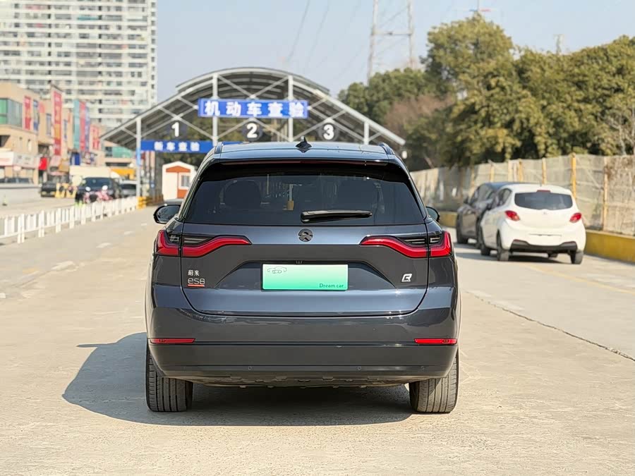 NIO ES8 2021 изображение автомобиля #10