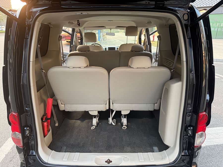 日产 日产NV200 2018 汽车图片 #10