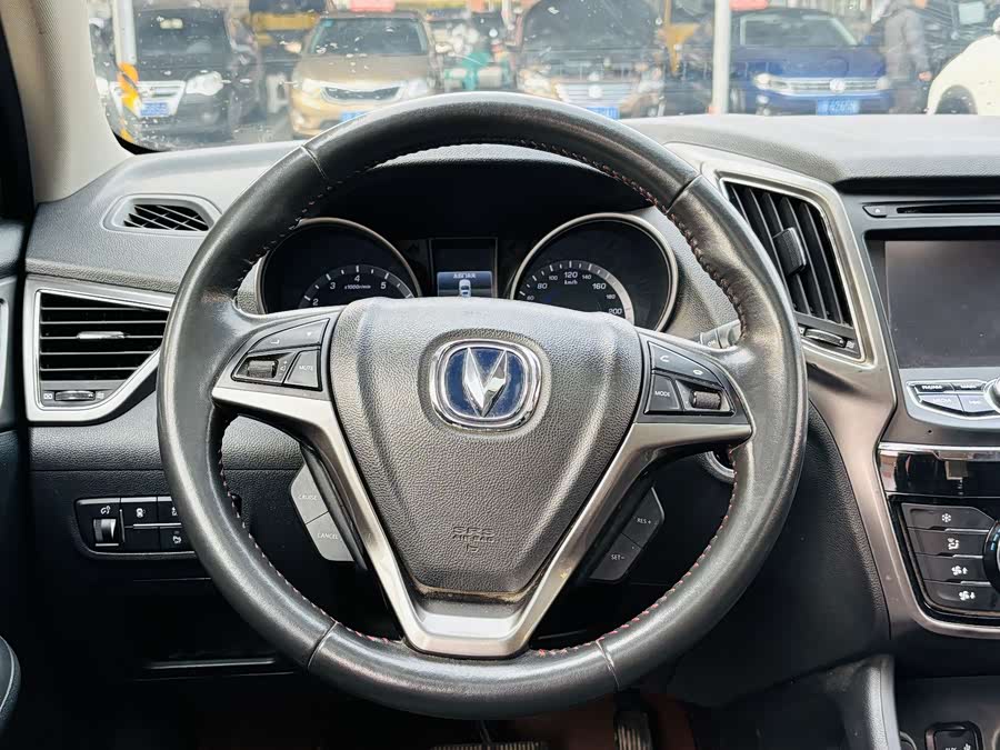 长安 长安CS75 2015 汽车图片 #10