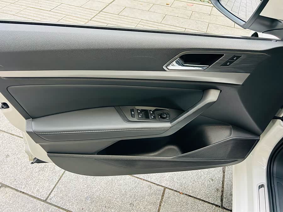Volkswagen Lavida 2020 car image #10