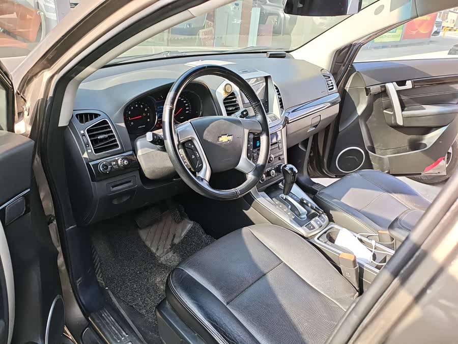 Chevrolet Captiva 2017 #10 Chevrolet Captiva 2017 car image #10