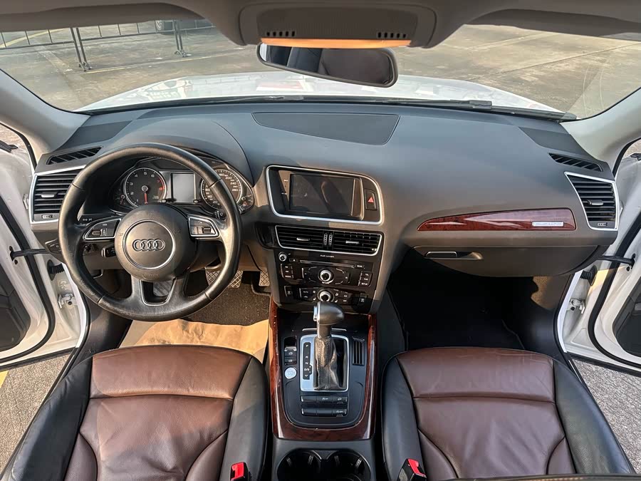 Audi Q5 2017 صورة سيارة #10