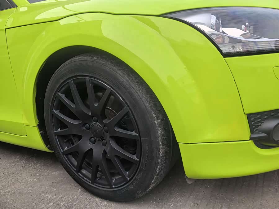 Audi TT 2009 car image #10