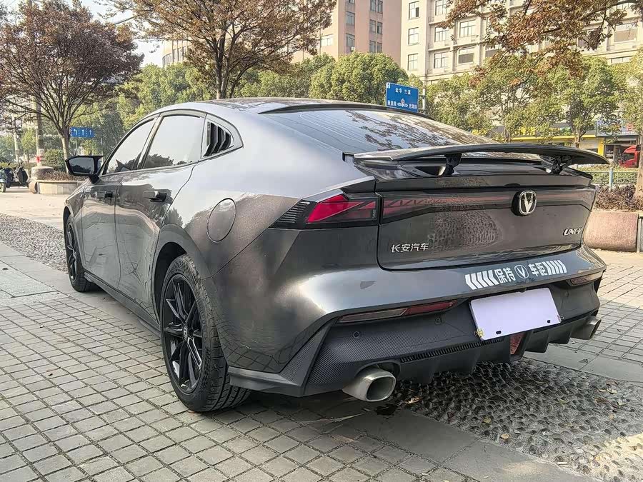 Changan UNI-V 2023 car image #10