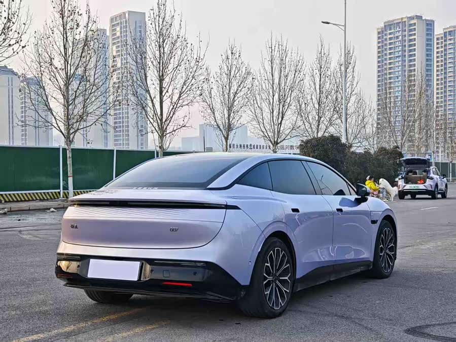 极氪 极氪007 2024 汽车图片 #10