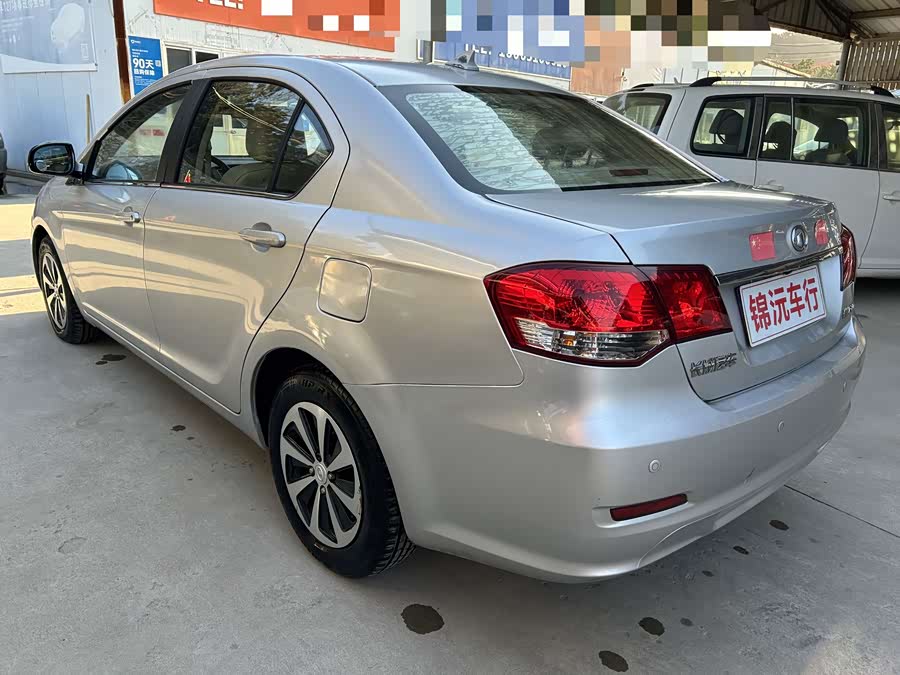 Great Wall C30 2014 car image #10