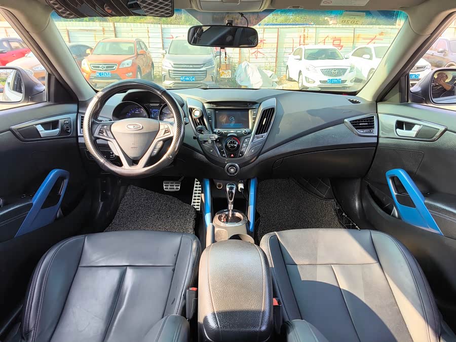 Hyundai Veloster 2014 #10 Hyundai Veloster 2014 car image #10