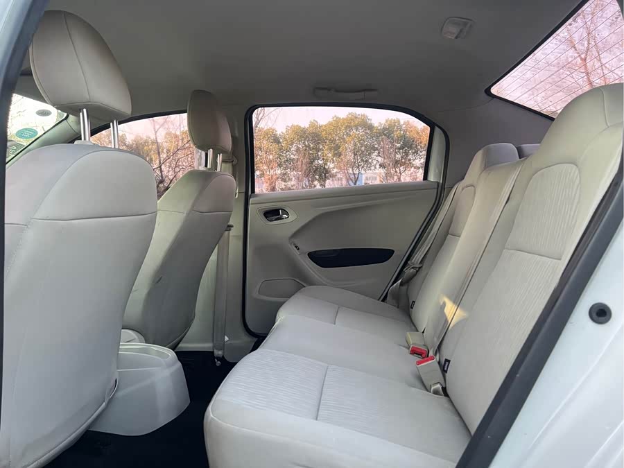 Citroen C-Elysée 2015 صورة سيارة #10