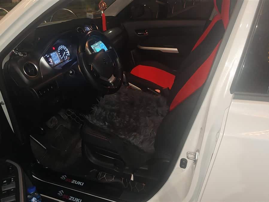 Suzuki Vitara 2016 изображение автомобиля #10