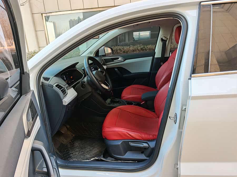 Volkswagen Tharu 2023 car image #10