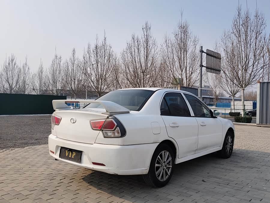 Soueast V3 Lingyue 2013 #10 Soueast V3 Lingyue 2013 car image #10