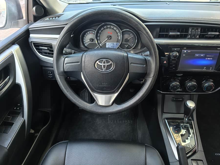Toyota 2015 #10 Toyota 2015 car image #10