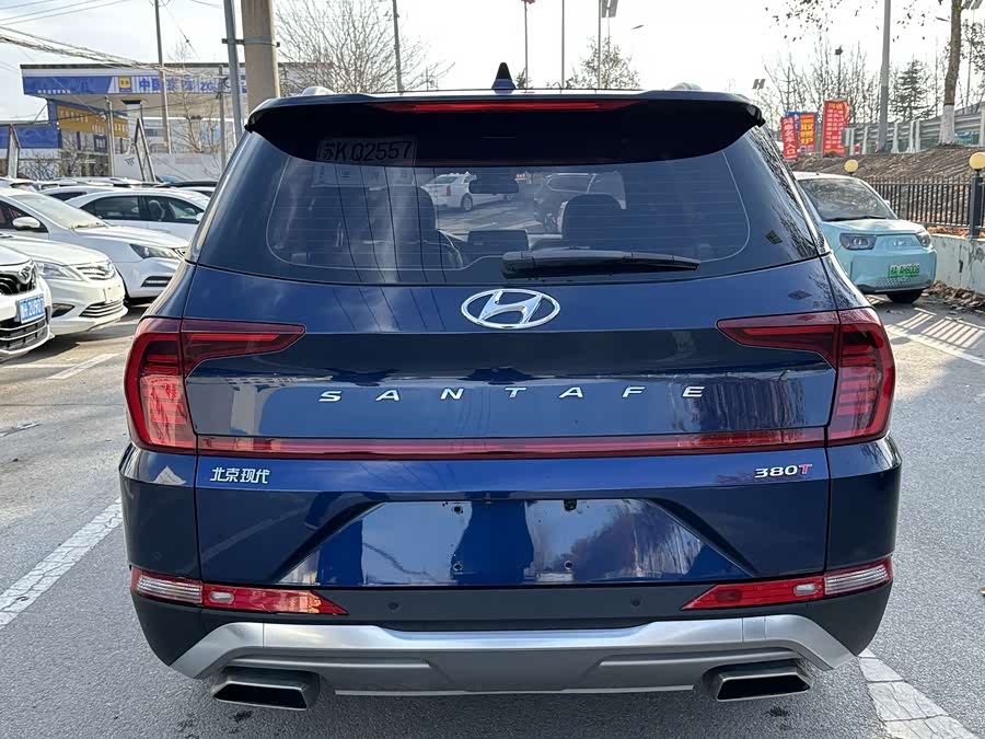 Hyundai Santa Fe 2021 car image #10