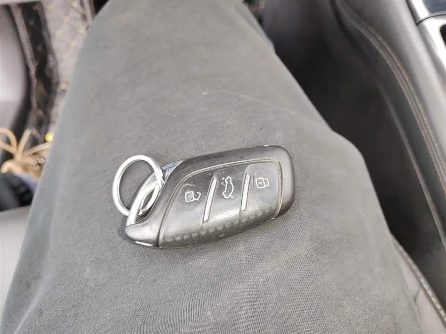 Roewe RX3 2018 изображение автомобиля #10