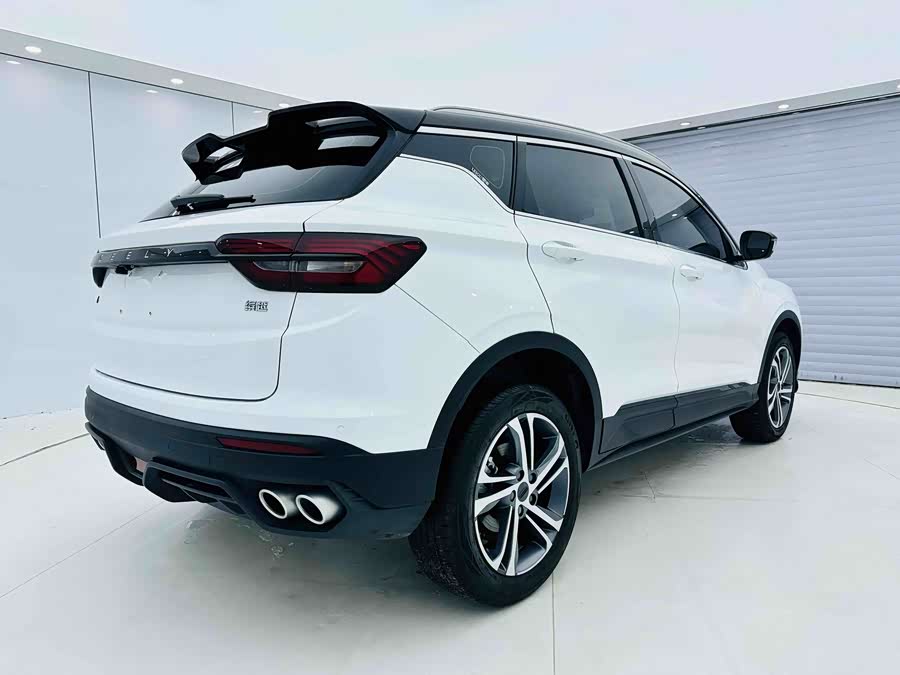 GEELY Coolray 2022 car image #10