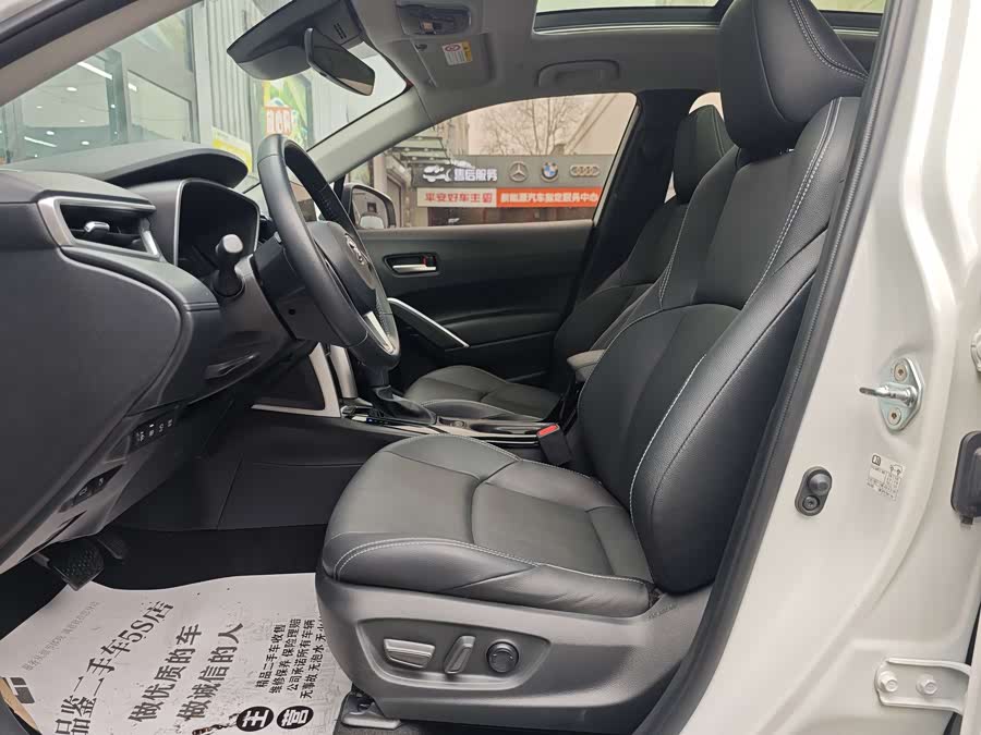 Toyota Frontlander 2023 car image #10