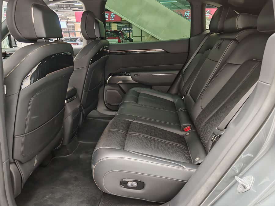 极氪 极氪7X 2024 汽车图片 #10