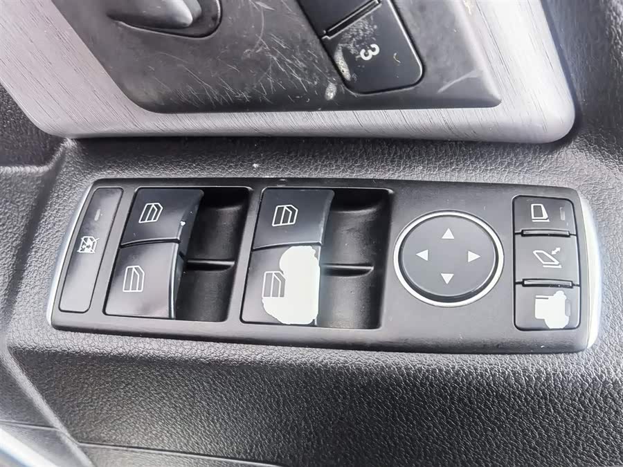 Mercedes-Benz GLK Class (Imported) 2011 #10 Mercedes-Benz GLK Class (Imported) 2011 immagine di auto #10