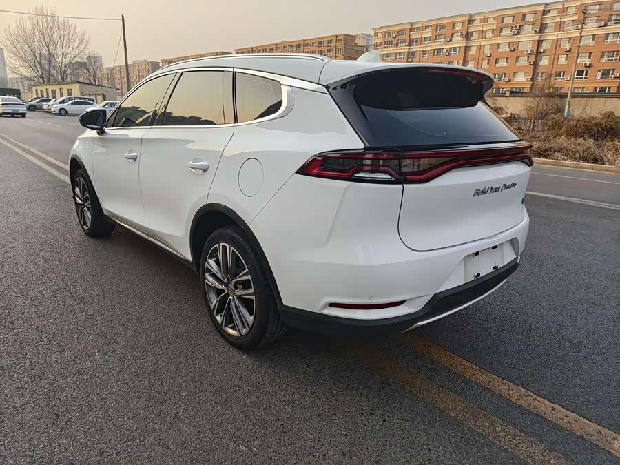 BYD Tang 2018 #10 BYD Tang 2018 car image #10