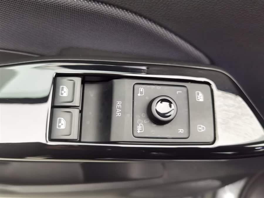 Volkswagen ID.3 2023 #10 Volkswagen ID.3 2023 car image #10