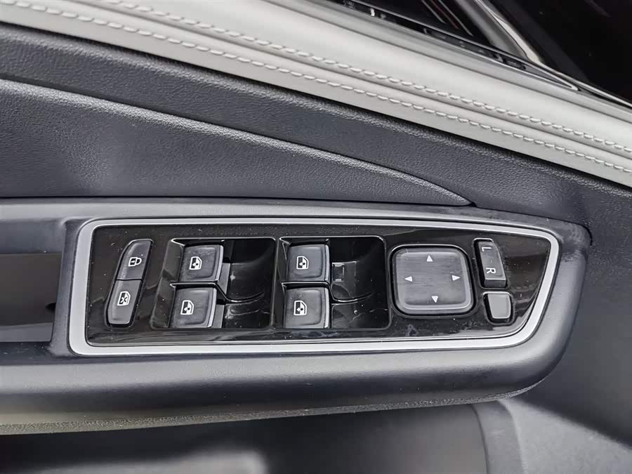 Jetta VS5 2025 car image #10