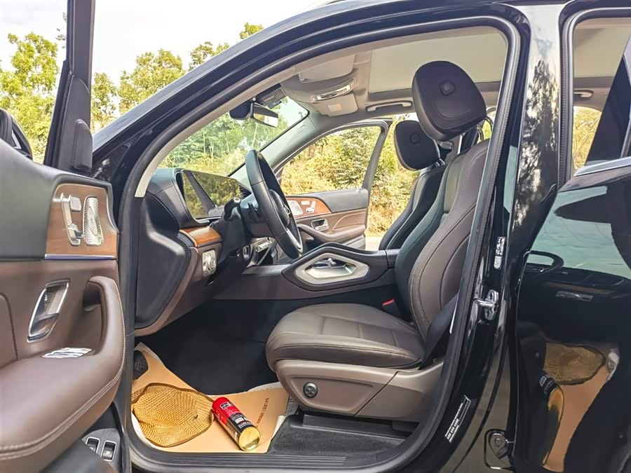 Mercedes-Benz GLE Class New Energy 2021 car image #10